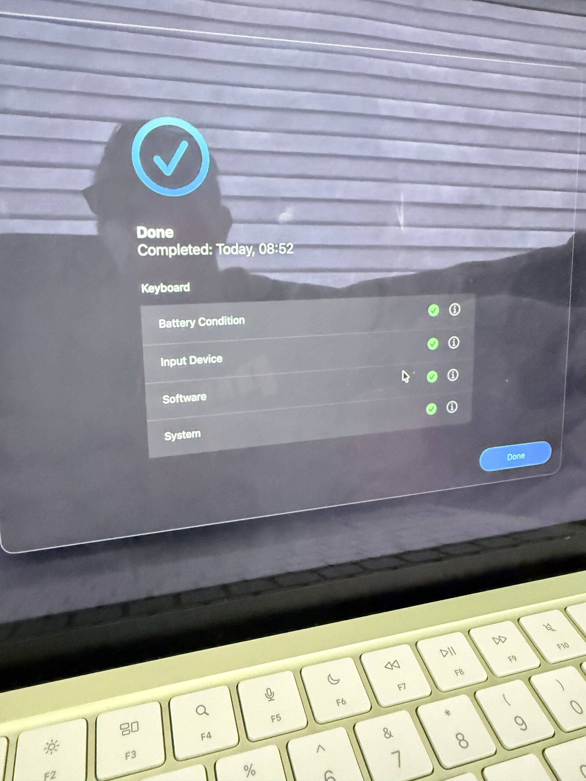 Completed MacBook Neo keyboard diagnostic checks after liquid-damage treatment at iPhoneBits