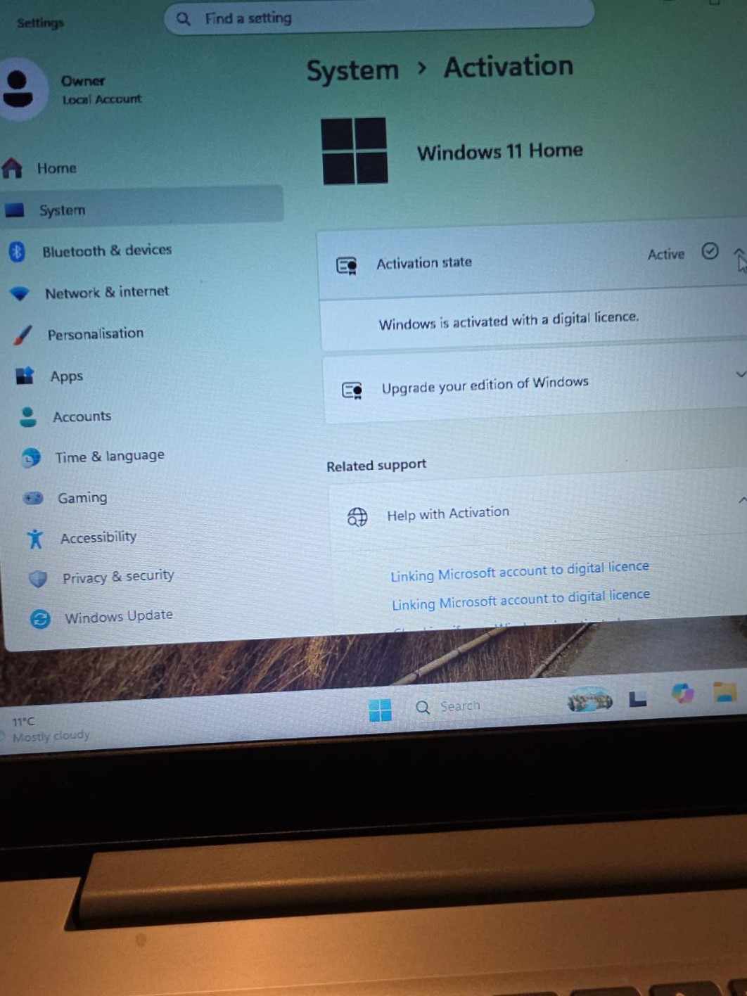 Windows 11 Home activation screen showing an active digital licence